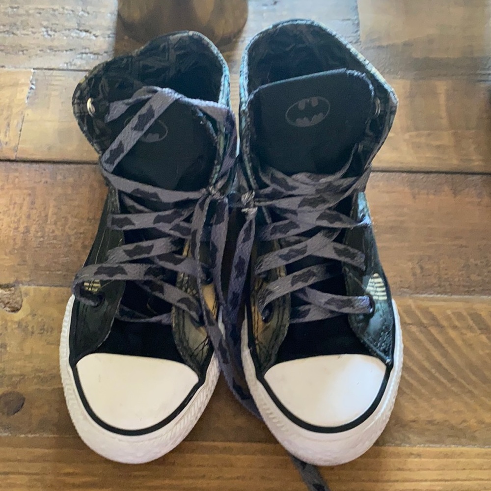Converse Batman limited edition